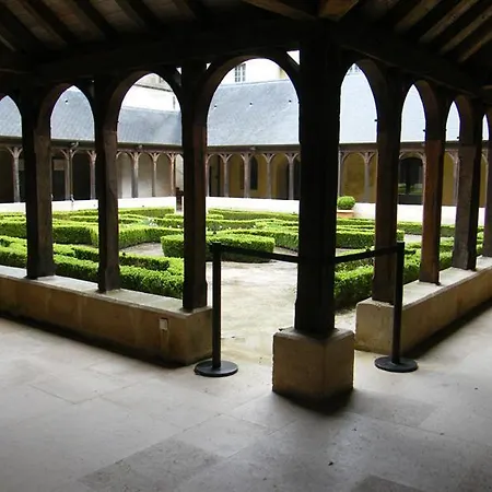 Gîte Gîtes de France® - Les Erables Hébergement de vacances *